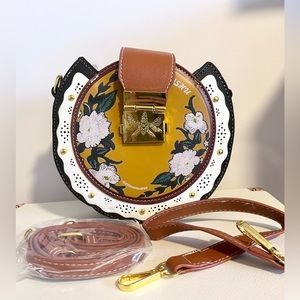 Floral Lacy Faux Leather Vintage-Style Crossbody Purse